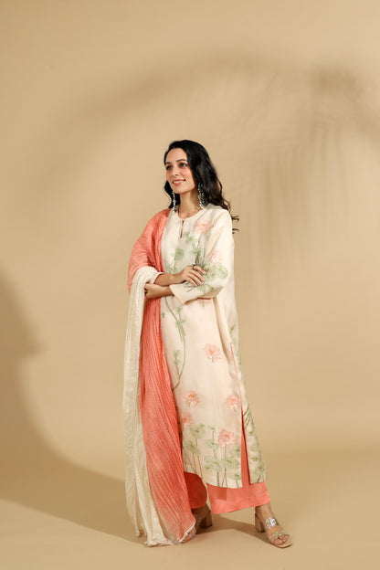 The Apricot Lace Embroidered Silk Set