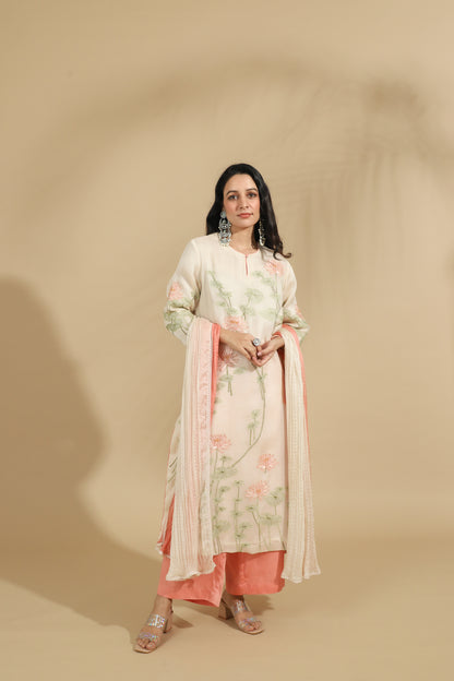 The Apricot Lace Embroidered Silk Set
