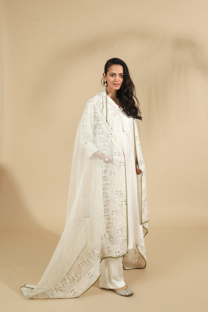 Ivory Grace Handcrafted Kurta Set